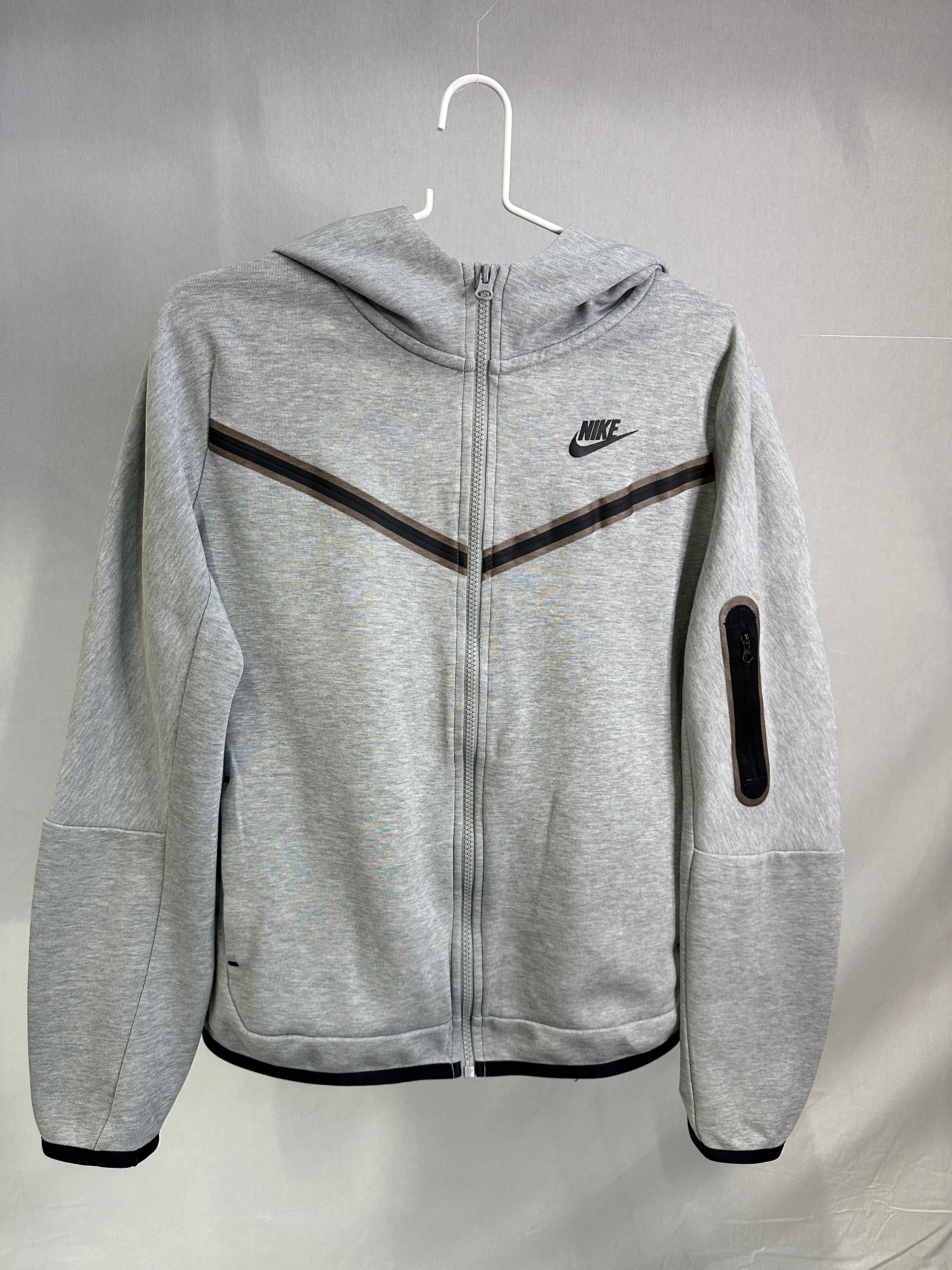 Nike Hoodie XL Grey