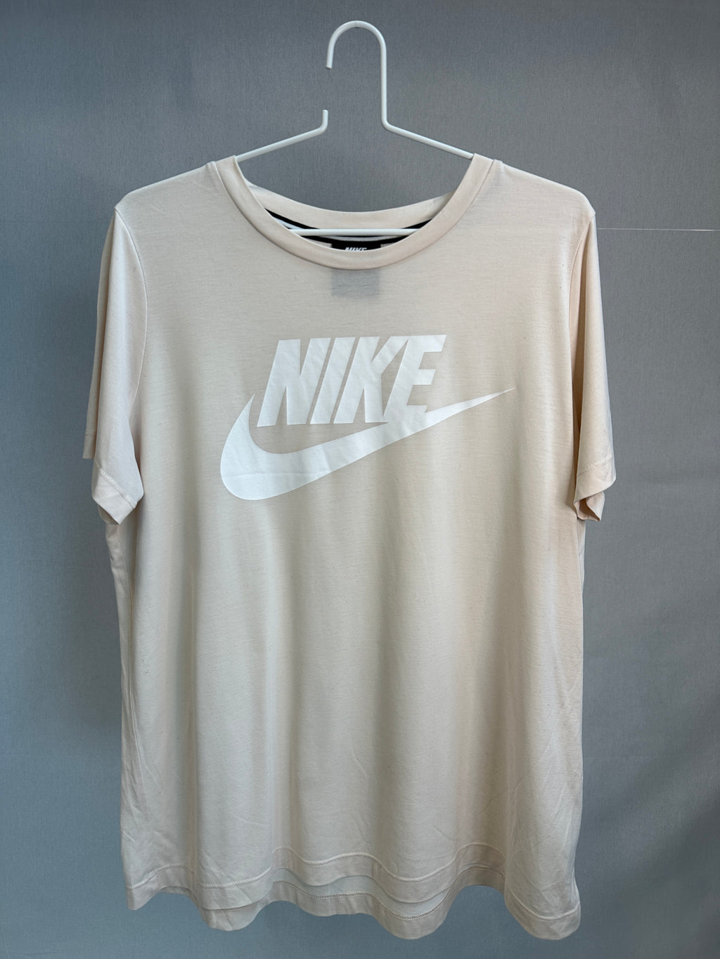 Nike T-shirt L Off White