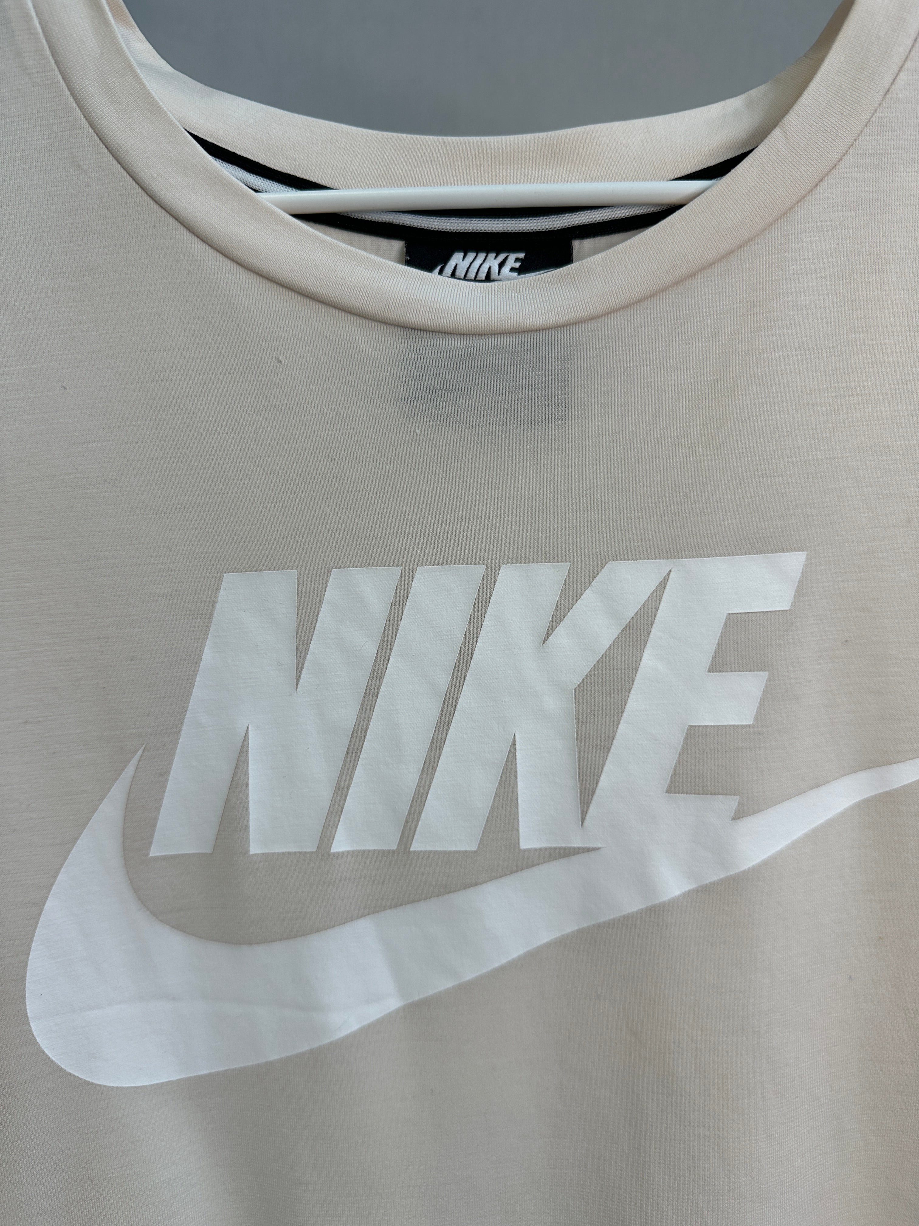 Nike T-shirt L Off White
