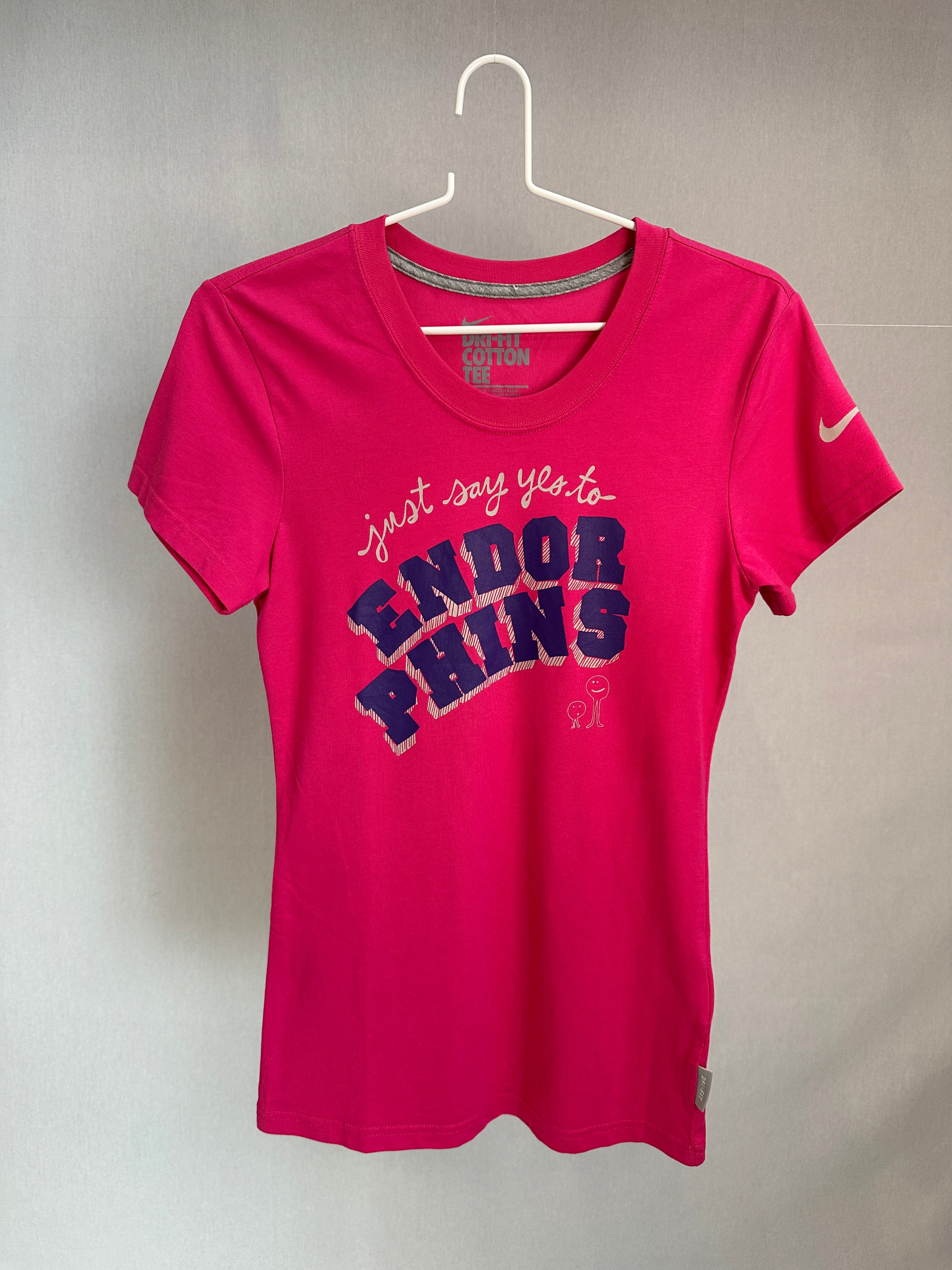 Nike T-shirt XS Pink