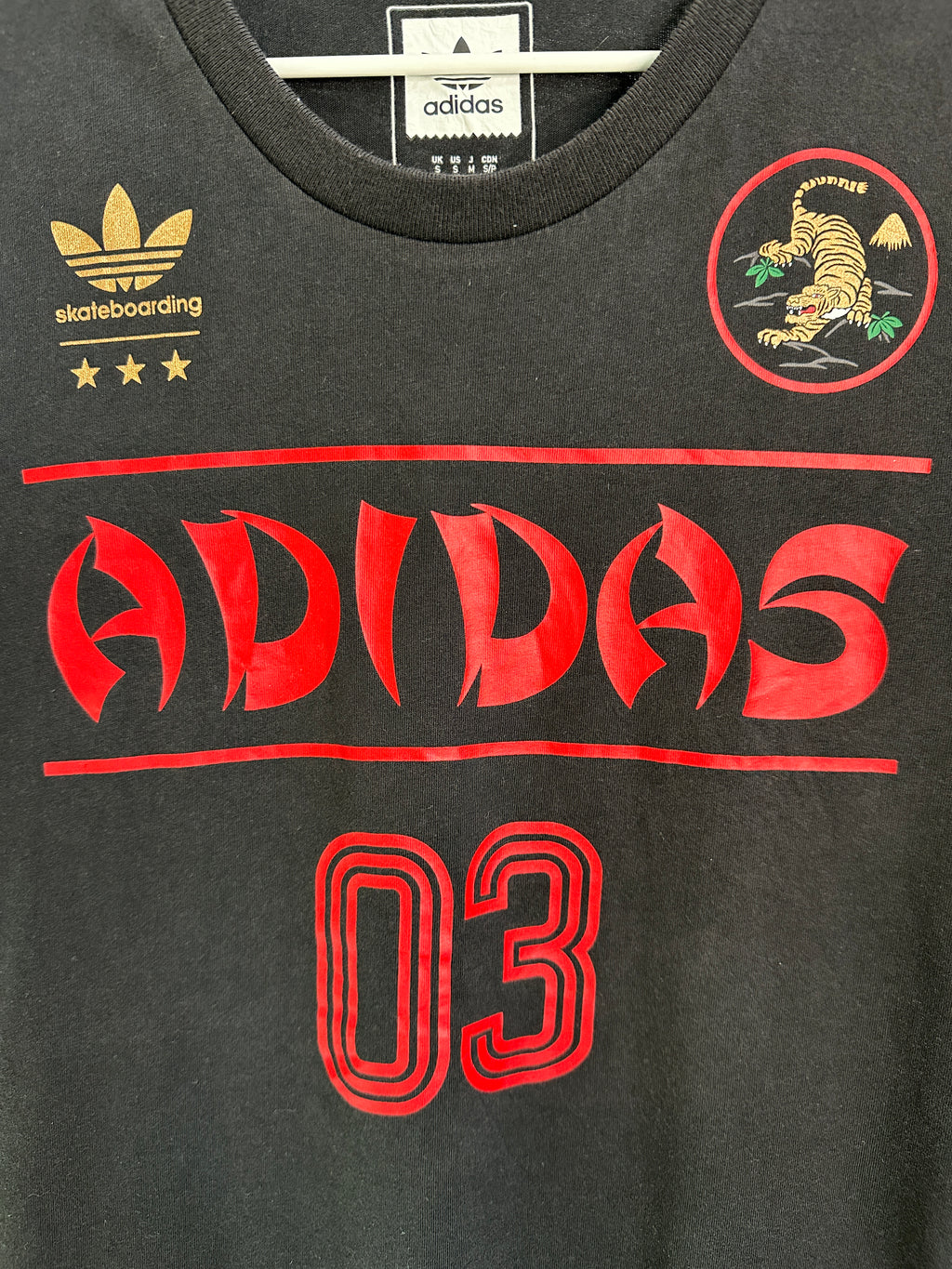 Adidas T-shirt S Black