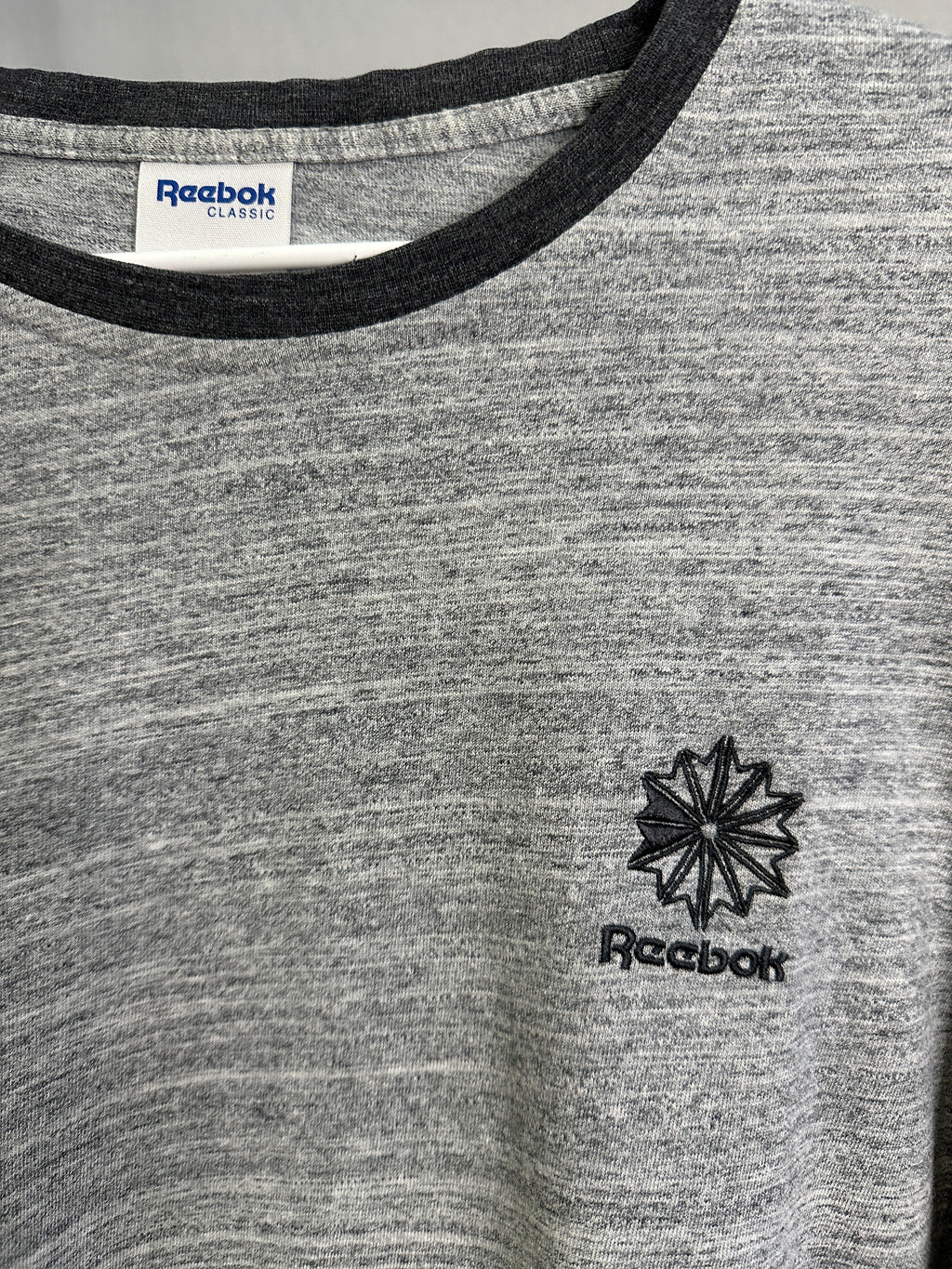 Reebok T-shirt L Grey